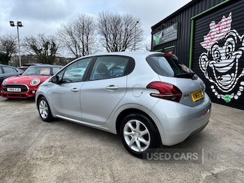 Used Peugeot 208 2016 for sale - 77941195: Photo