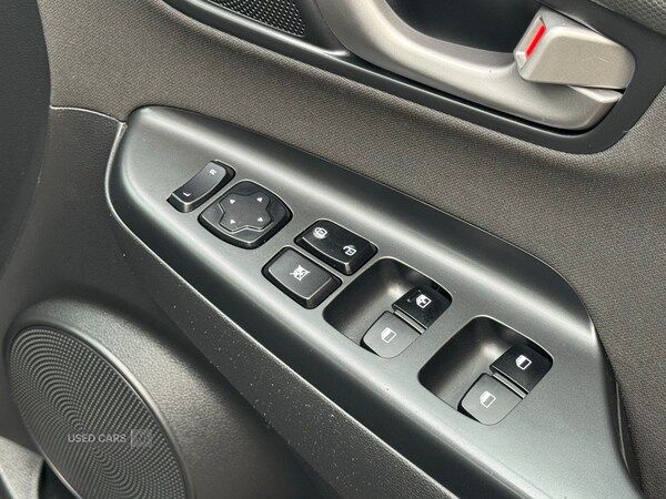Used Hyundai KONA 2018 for sale - 76215994: Photo 19