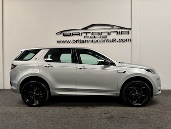 Used Land Rover Discovery Sport 2023 for sale - 78952312: Photo