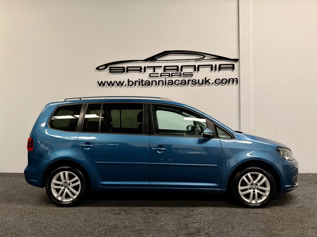 Used Volkswagen Touran 2015 for sale - 76543150: Photo 2