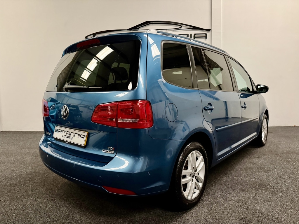 Used Volkswagen Touran 2015 for sale - 76543150: Photo 4