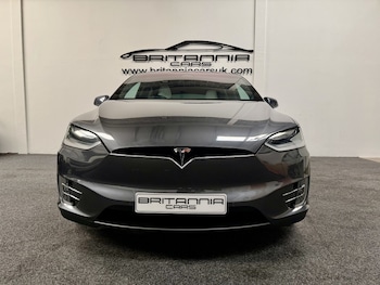 Used Tesla Model X 2017 for sale - 77933649: Photo