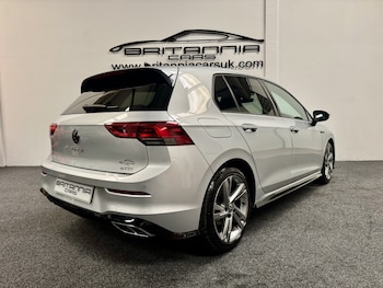 Used Volkswagen Golf 2020 for sale - 76220539: Photo