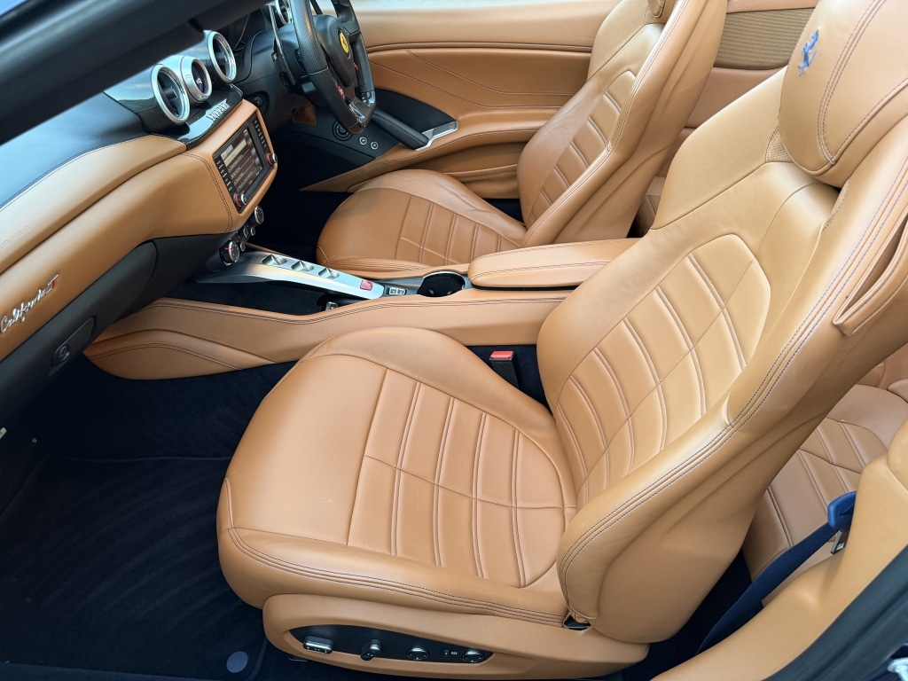 Used Ferrari California 2015 for sale - 76785414: Photo 8