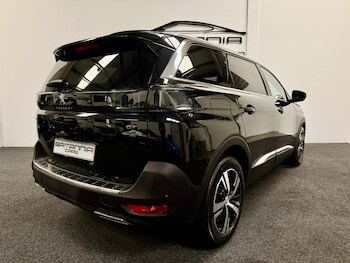 Used Peugeot 5008 2022 for sale - 77300255: Photo