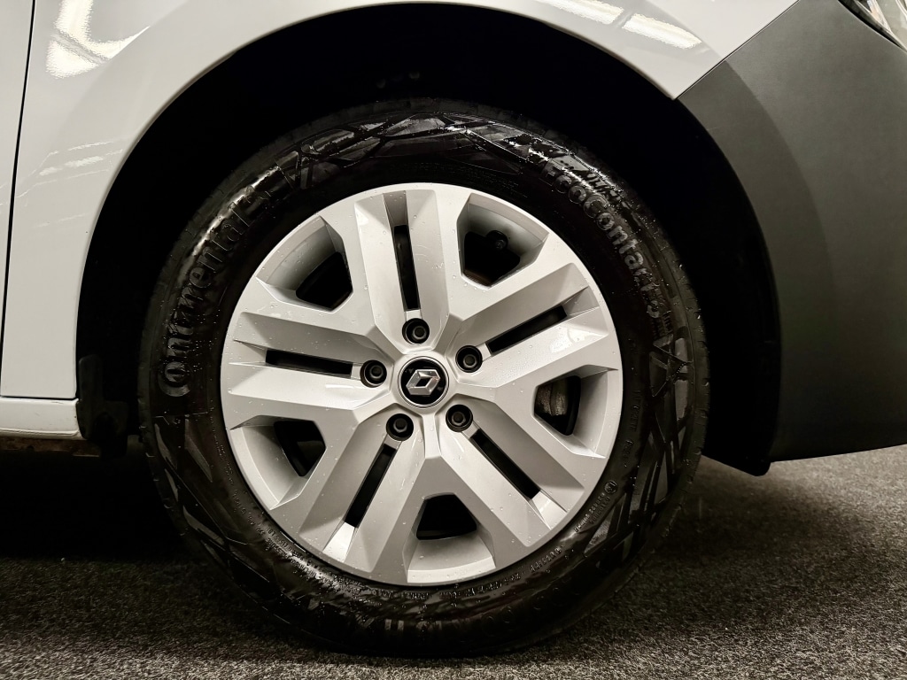 Used Renault Kangoo 2024 for sale - 77224088: Photo 11