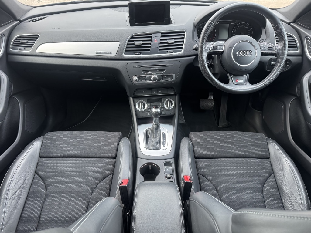 Used Audi Q3 2012 for sale - 76359043: Photo 8