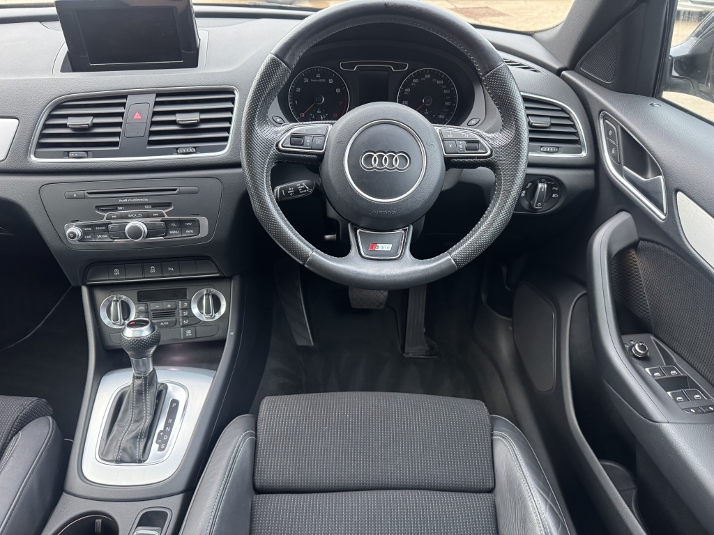 Used Audi Q3 2012 for sale - 76359043: Photo 9