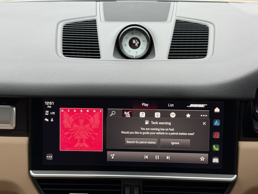 Used Porsche Cayenne 2023 for sale - 76589217: Photo 11