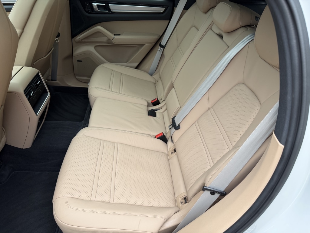 Used Porsche Cayenne 2023 for sale - 76589217: Photo 13