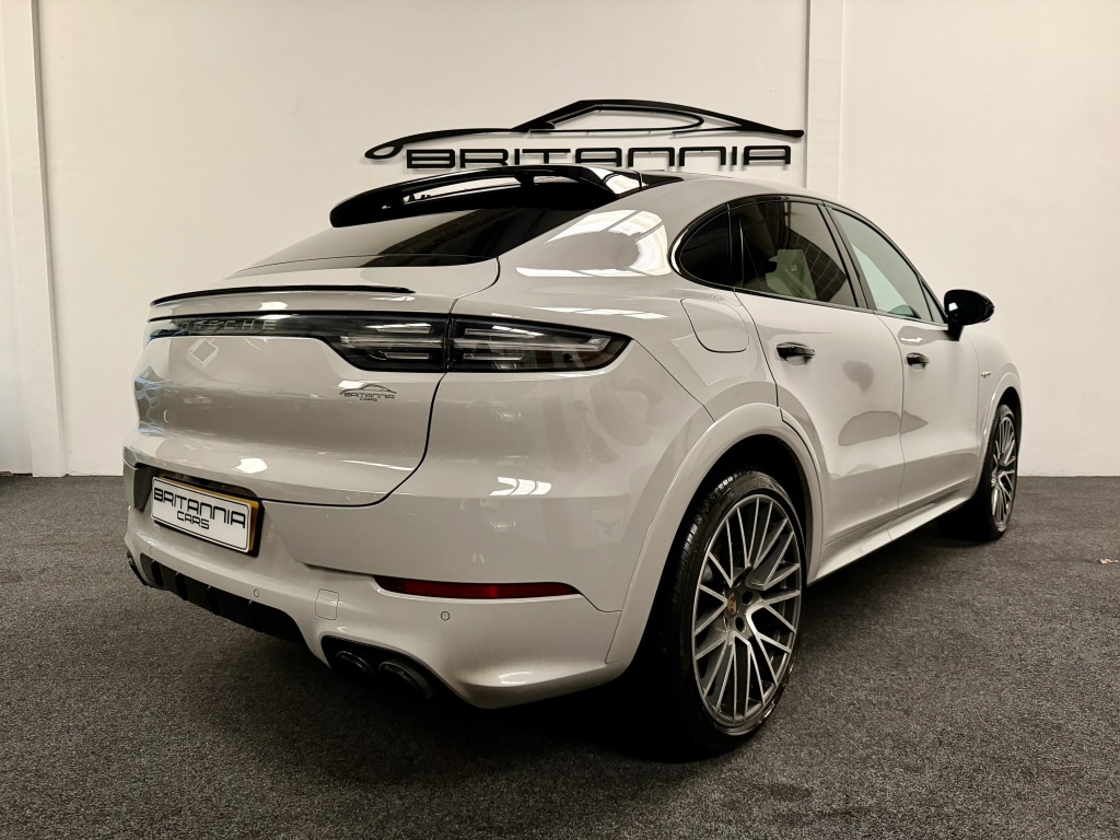 Used Porsche Cayenne 2023 for sale - 76589217: Photo 4