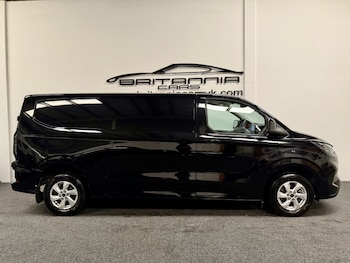Used Ford Transit Custom 2024 for sale - 76437343: Photo