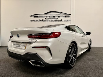 Used BMW 8 Series 2021 for sale - 77224083: Photo