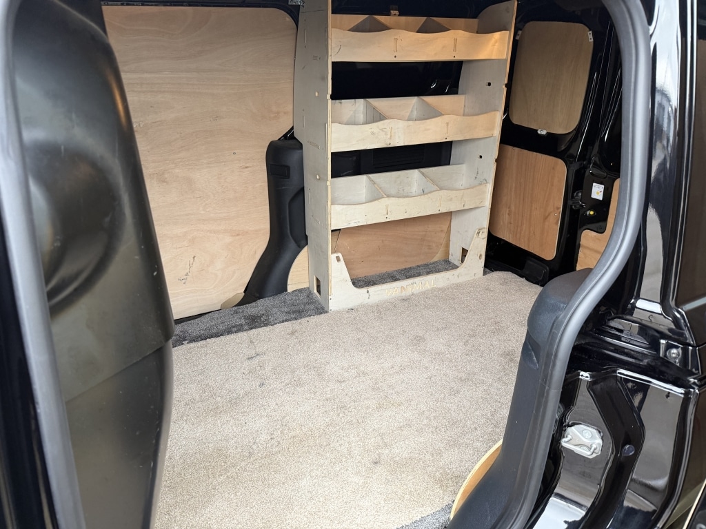 Used Ford Transit Courier 2024 for sale - 77300252: Photo 11