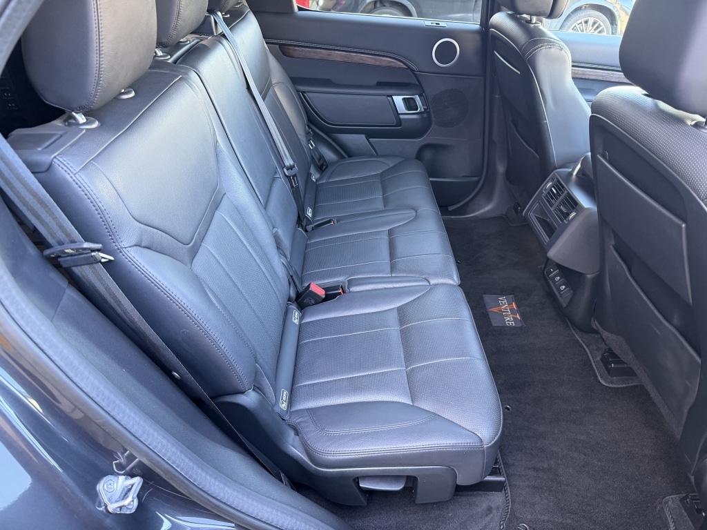 Used Land Rover Discovery 2022 for sale - 77933652: Photo 12