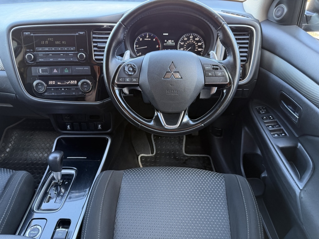 Used Mitsubishi Outlander 2017 for sale - 78108099: Photo 9