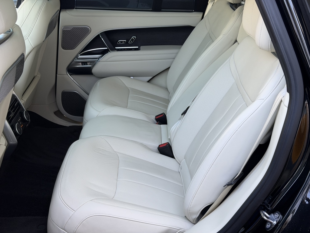 Used Land Rover Range Rover 2023 for sale - 77902835: Photo 11