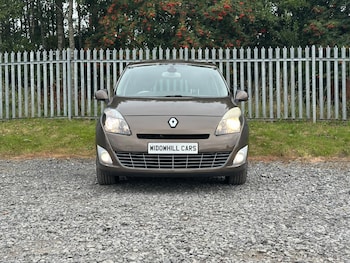 Used Renault Grand Scenic 2010 for sale - 75543477: Photo