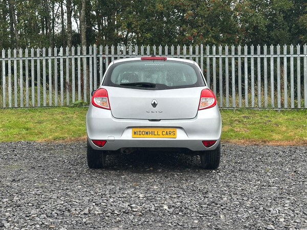 Used Renault Clio 2012 for sale - 76030779: Photo 10