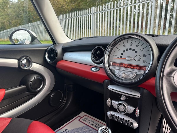 Used MINI Hatch 2007 for sale - 72957267: Photo 6