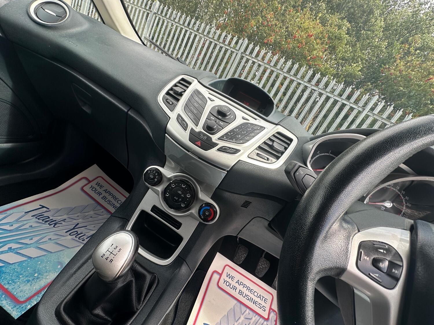 Used Ford Fiesta 2012 for sale - 76662741: Photo 21