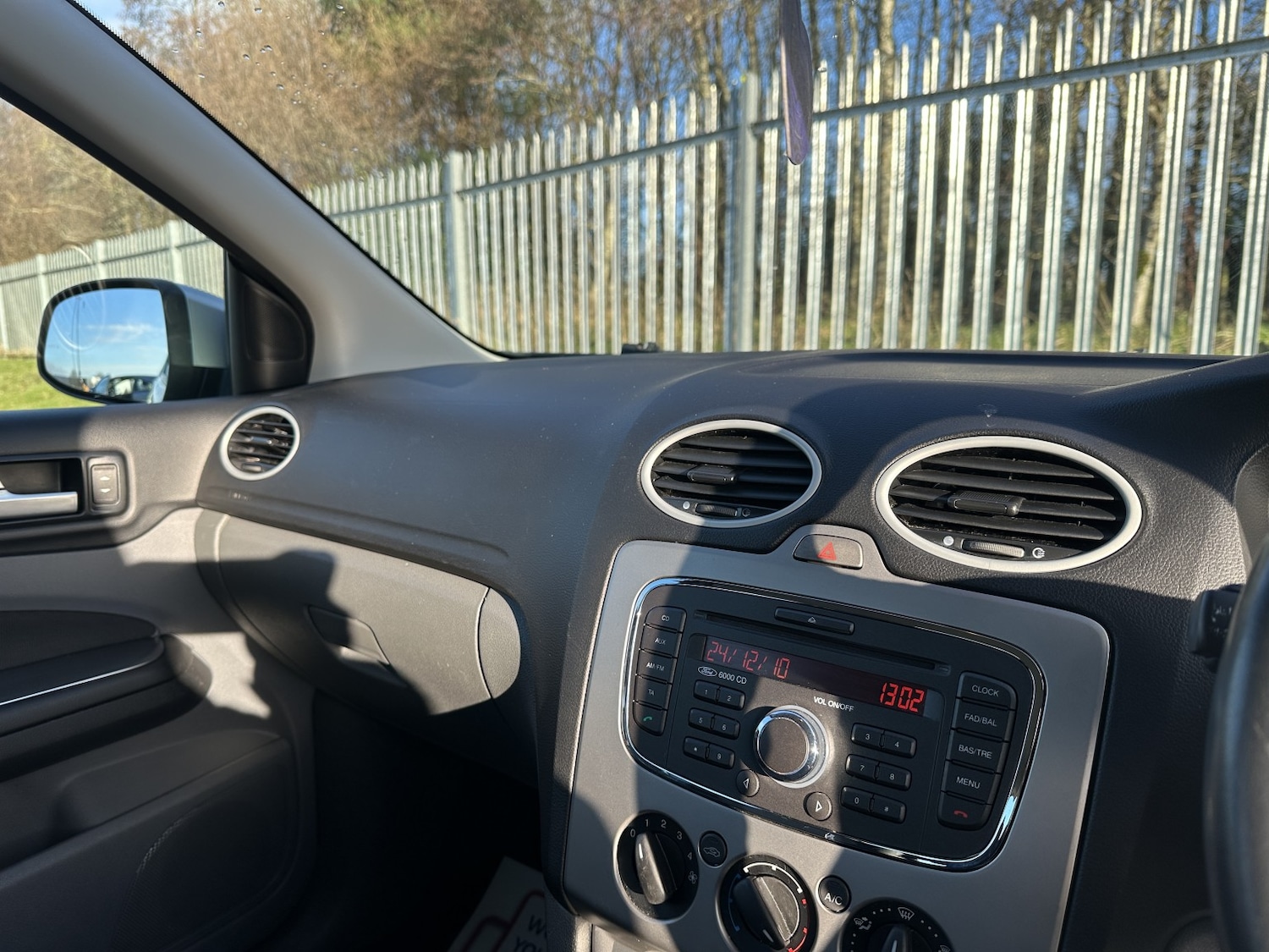 Used Ford Focus 2010 for sale - 76666133: Photo 7