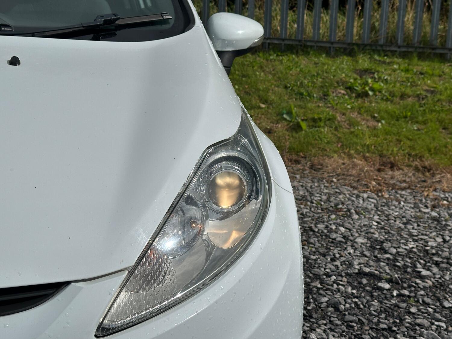Used Ford Fiesta 2012 for sale - 75806550: Photo 5