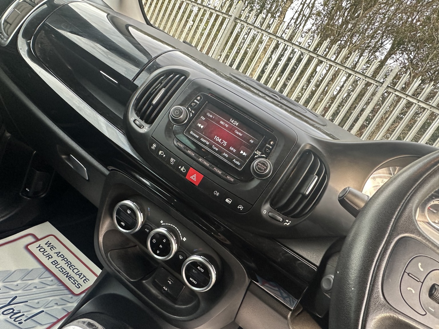 Used Fiat 500L 2014 for sale - 76358127: Photo 10