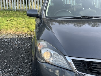 Used Kia Ceed 2011 for sale - 76198171: Photo