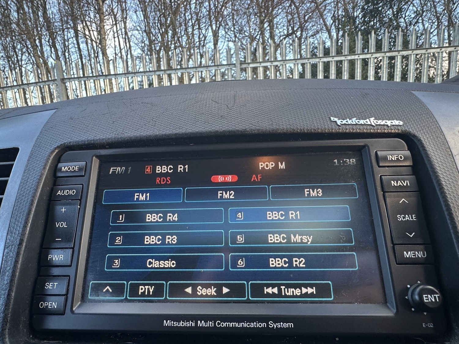 Used Mitsubishi Outlander 2009 for sale - 77118506: Photo 14