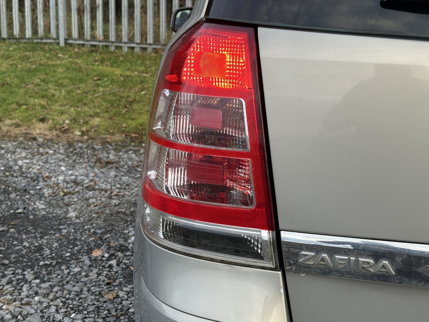 Used Vauxhall Zafira 2010 for sale - 76358023: Photo 4