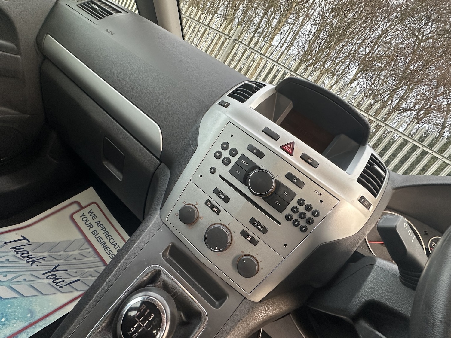 Used Vauxhall Zafira 2010 for sale - 76358023: Photo 7