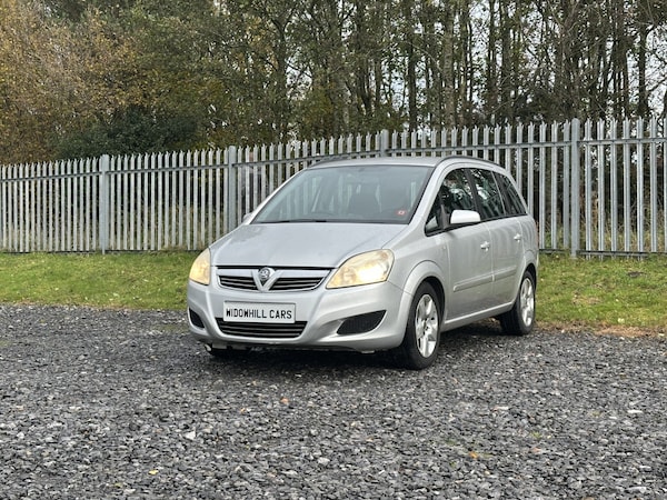 Cheap Vauxhall Zafira 2008 - 1.6 Exclusiv 5-Door for sale in Burnley, Lancashire