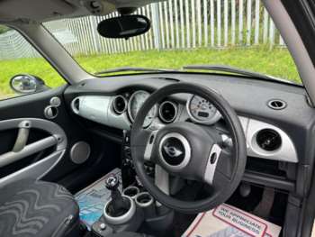 Used MINI Hatch 2002 for sale - 75282825: Photo