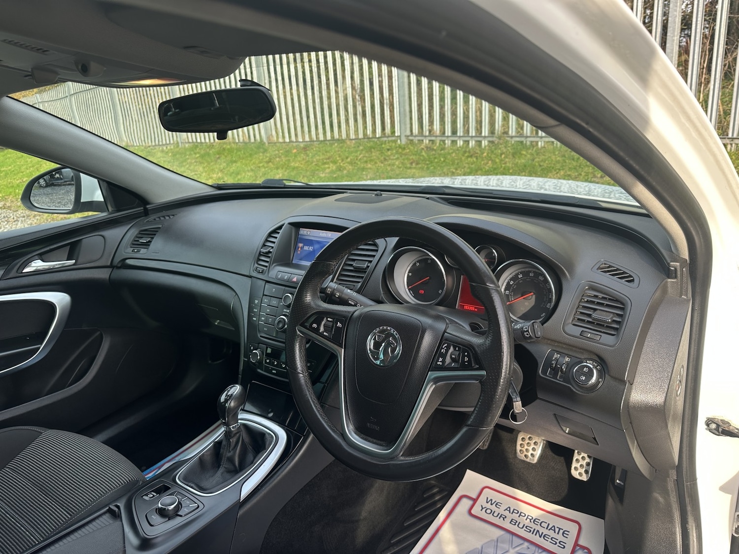 Used Vauxhall Insignia 2012 for sale - 76358224: Photo 10