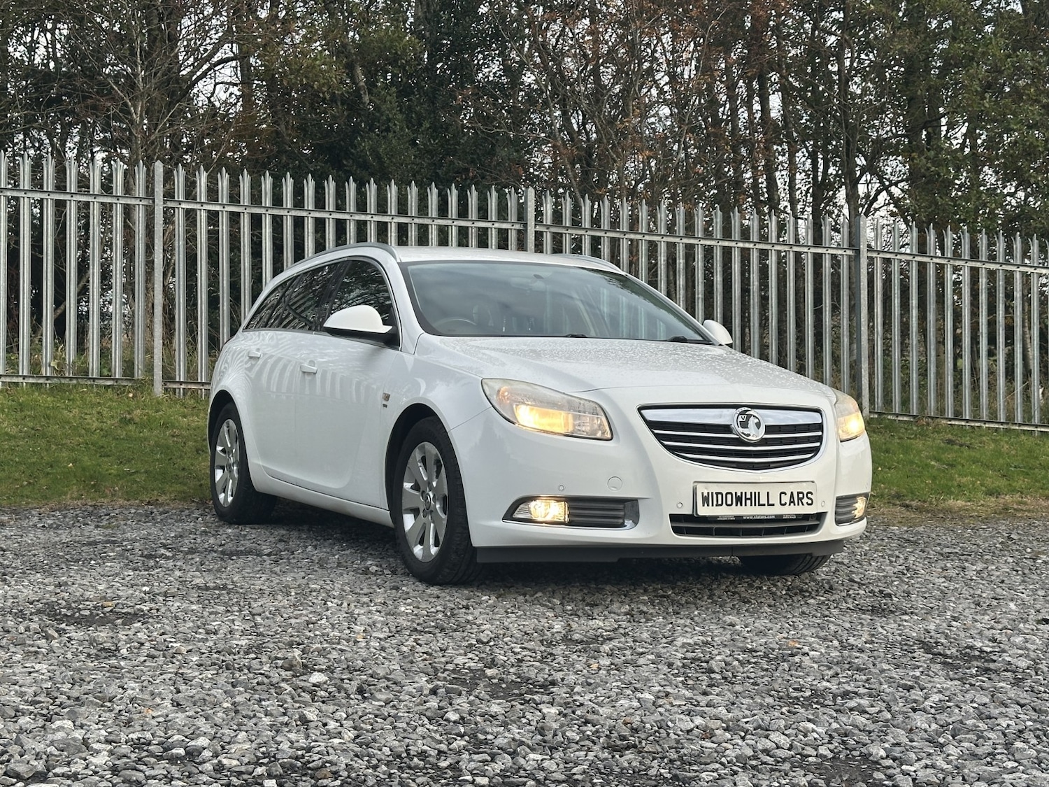 Used Vauxhall Insignia 2012 for sale - 76358224: Photo 3