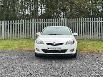 Used Vauxhall Astra 2012 for sale - 76070368: Photo