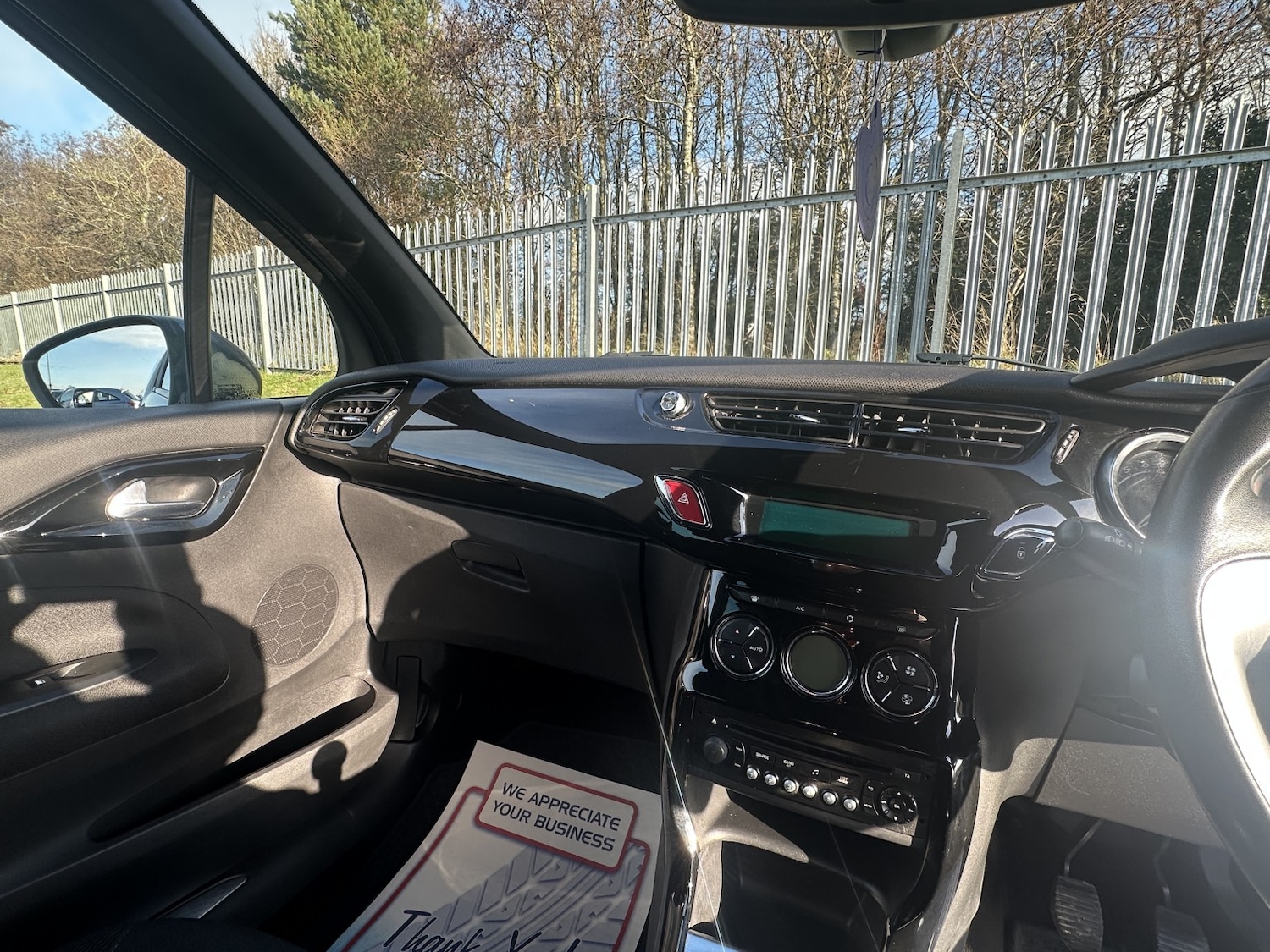 Used Citroen DS3 2014 for sale - 76725624: Photo 11