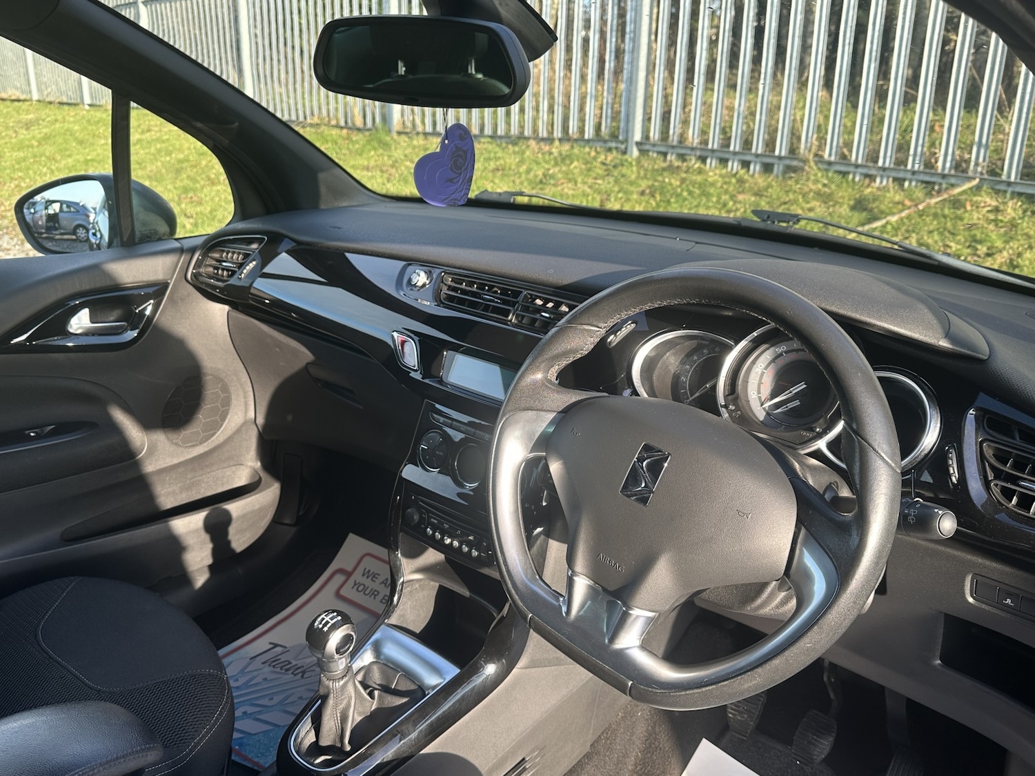 Used Citroen DS3 2014 for sale - 76725624: Photo 9