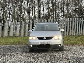 Used Volkswagen Touran 2006 for sale - 76605852: Photo