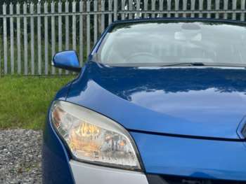 Used Renault Megane 2011 for sale - 74949666: Photo