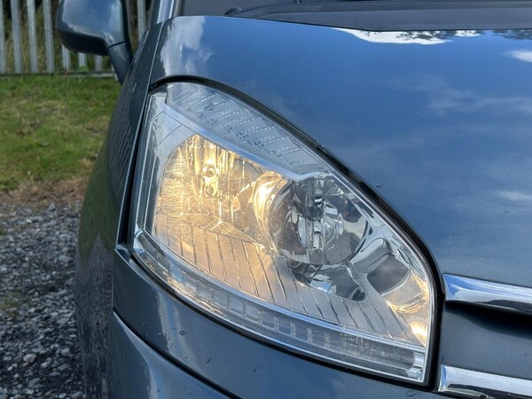 Used Citroen C4 Picasso 2012 for sale - 75621257: Photo 5