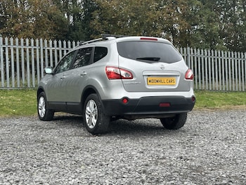 Used Nissan Qashqai+2 2010 for sale - 76198227: Photo