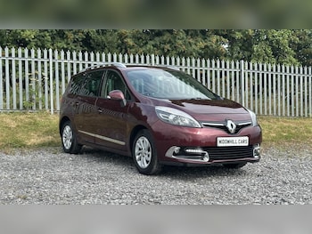 Used Renault Grand Scenic 2015 for sale - 79290373: Photo