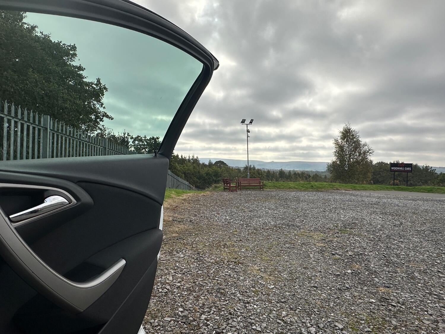 Used Vauxhall Astra 2011 for sale - 77008149: Photo 16