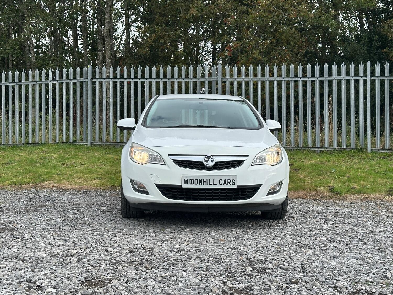 Used Vauxhall Astra 2011 for sale - 76662699: Photo 4
