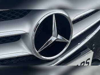 Used Mercedes-Benz E Class 2013 for sale - 79439195: Photo