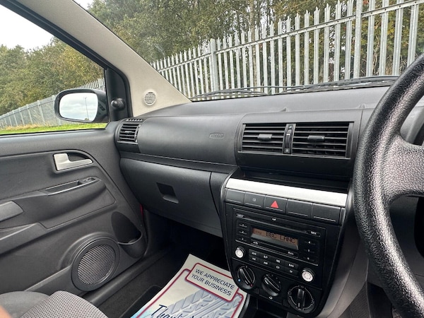 Used Volkswagen Fox 2008 for sale - 76120354: Photo 9