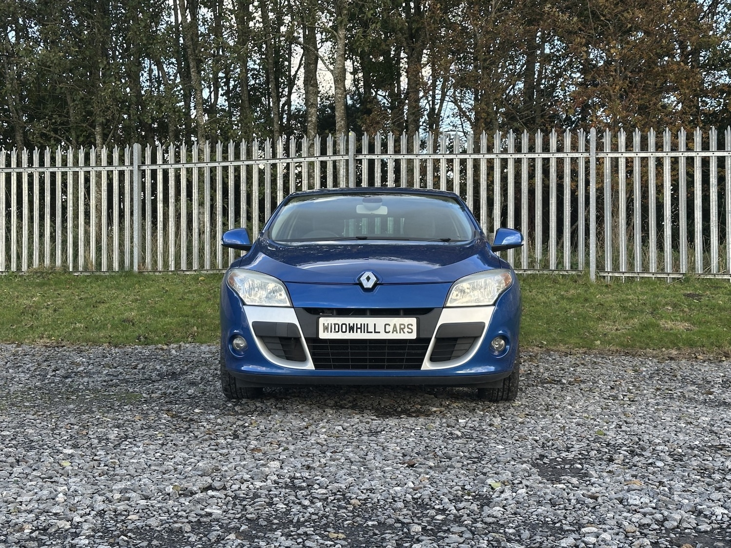 Used Renault Megane 2011 for sale - 76712821: Photo 2