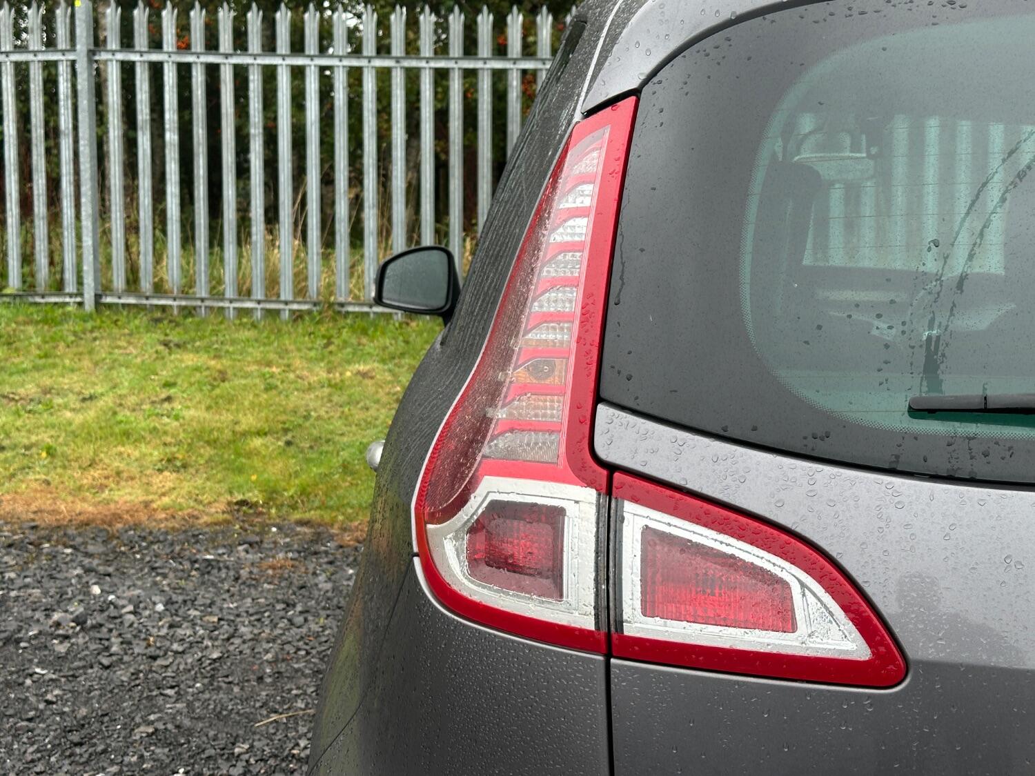 Used Renault Scenic 2011 for sale - 76058086: Photo 8